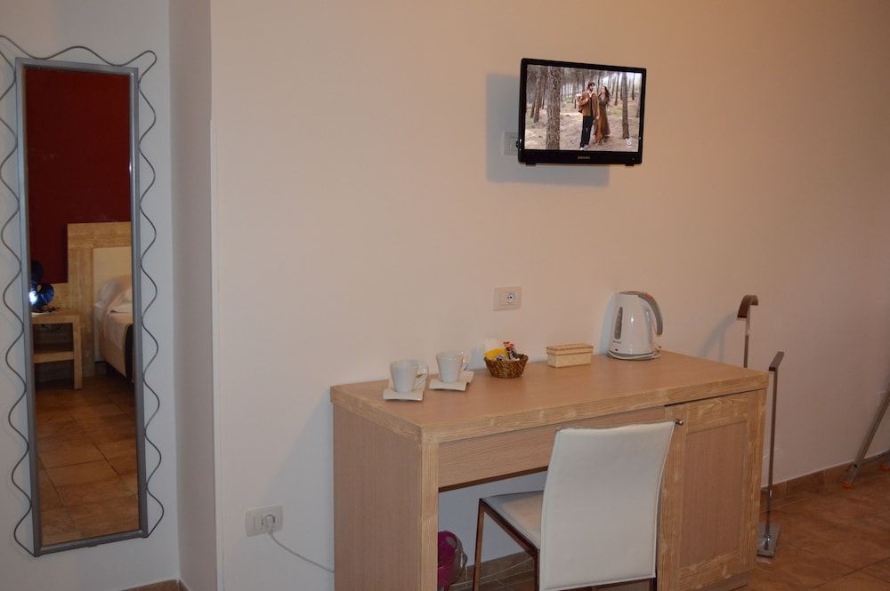 Butterfly Accommodation Double or Twin Room (Amaranto) 5