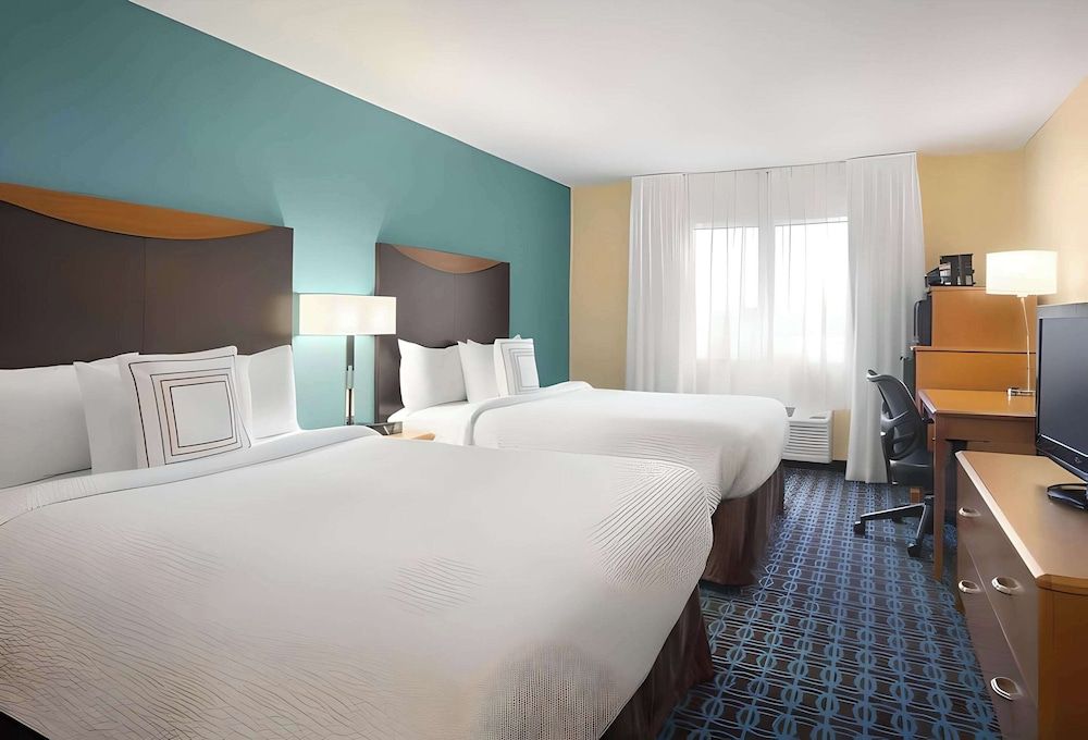 Standard Room, 2 Queen Beds, Non Smoking