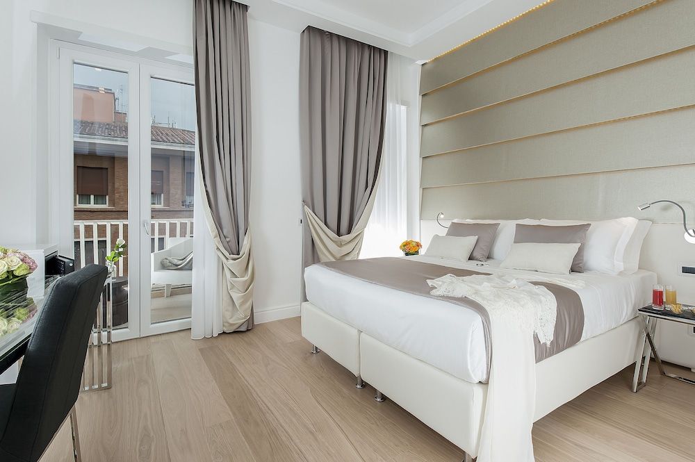 undefined Vatican Style 9