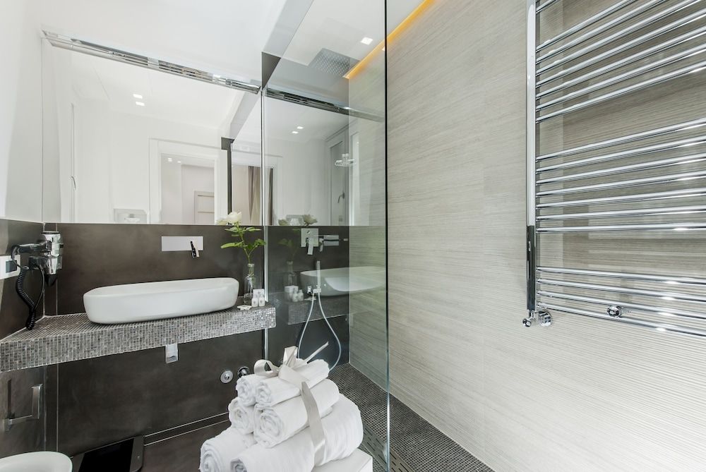 Vatican Style Superior Room, Balcony 7