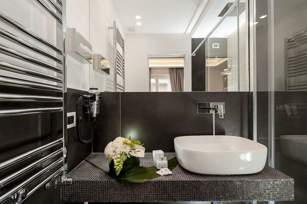 Vatican Style Standard Room 6