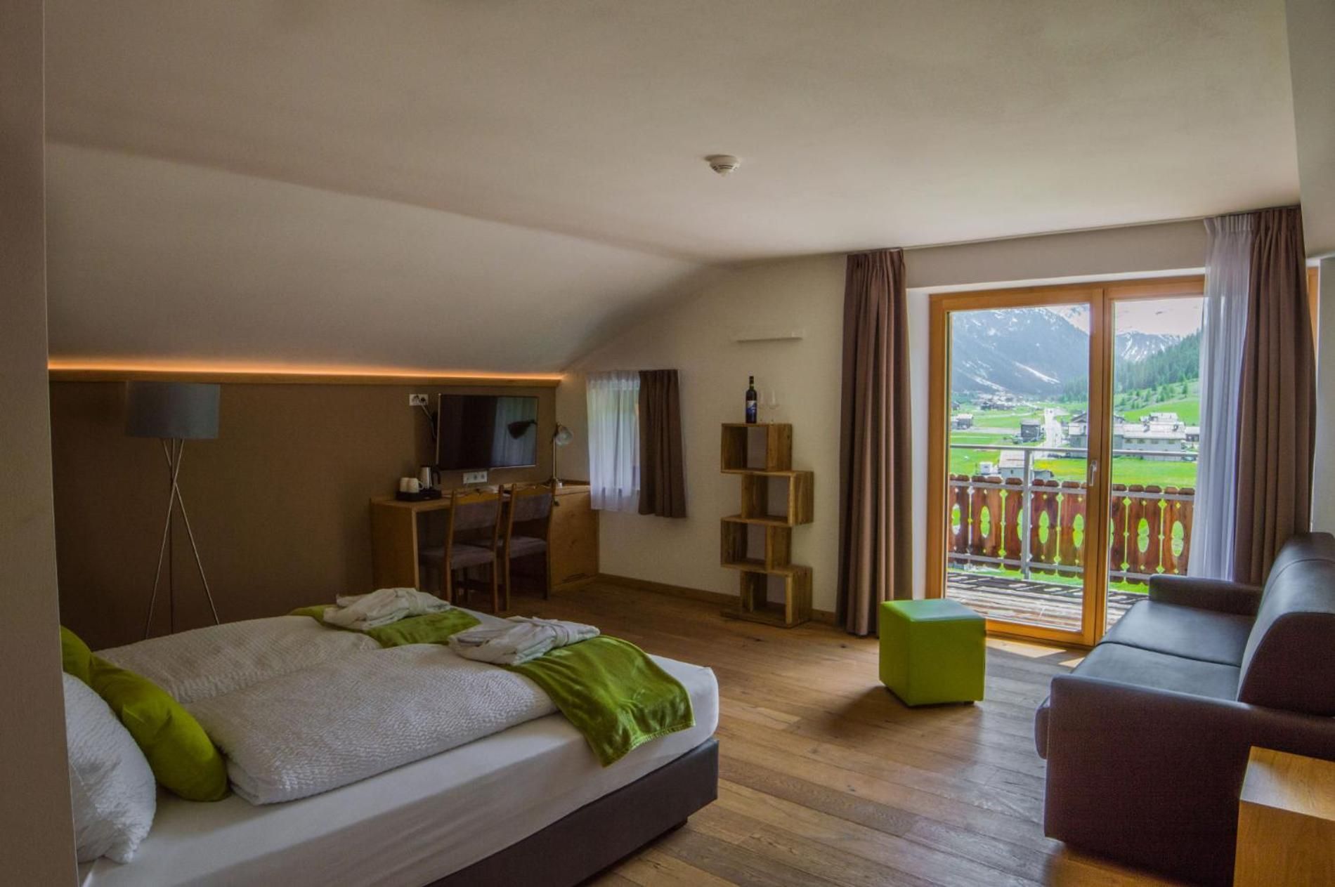 Superior Suite