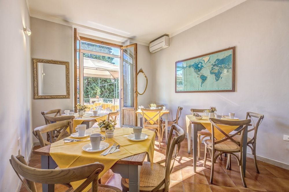 undefined Hotel Marine 8