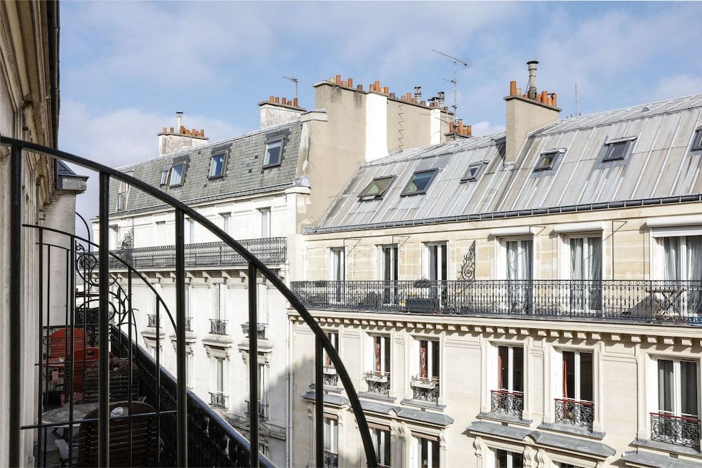 Hotel Berne Opera Double or Twin Room 5