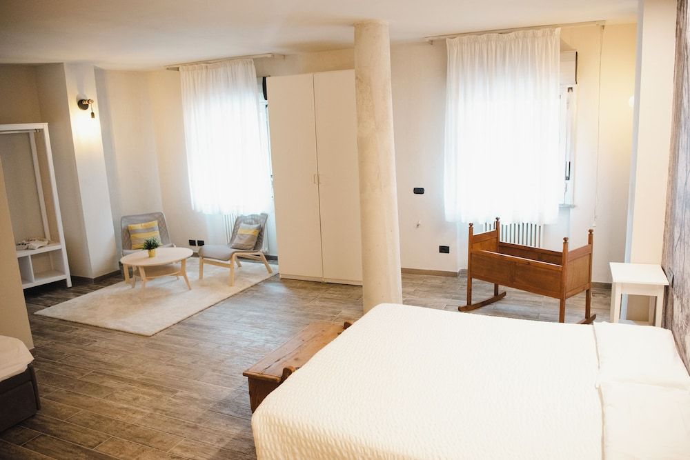 Hotel Rendez Vous Junior Quadruple Room, 1 Bedroom 2