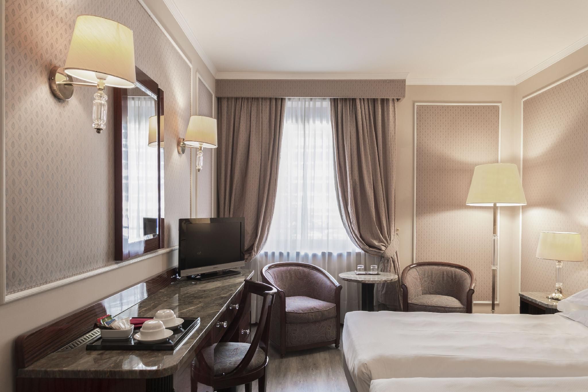 Classic Double or Twin Room