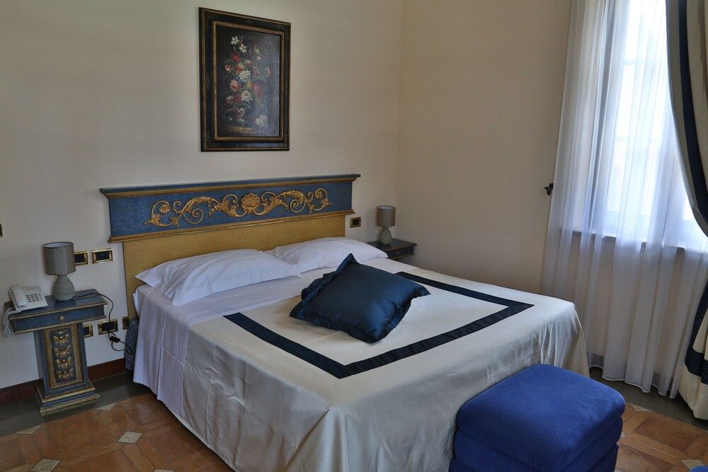 Superior Double Room, Garden View