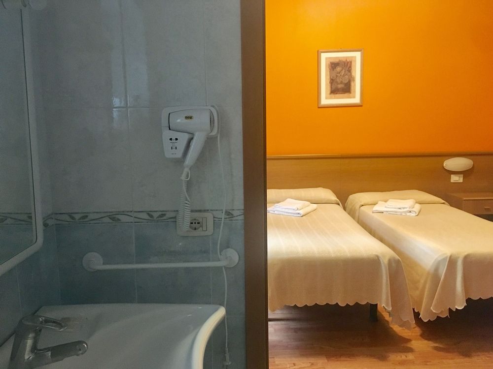 Bella Italia & EFA Village Double Room (Beach access included) 5