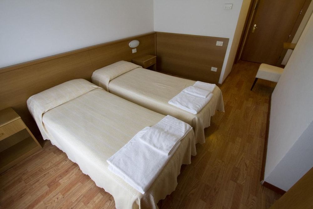 Bella Italia & EFA Village Double Room (Beach access included) 2