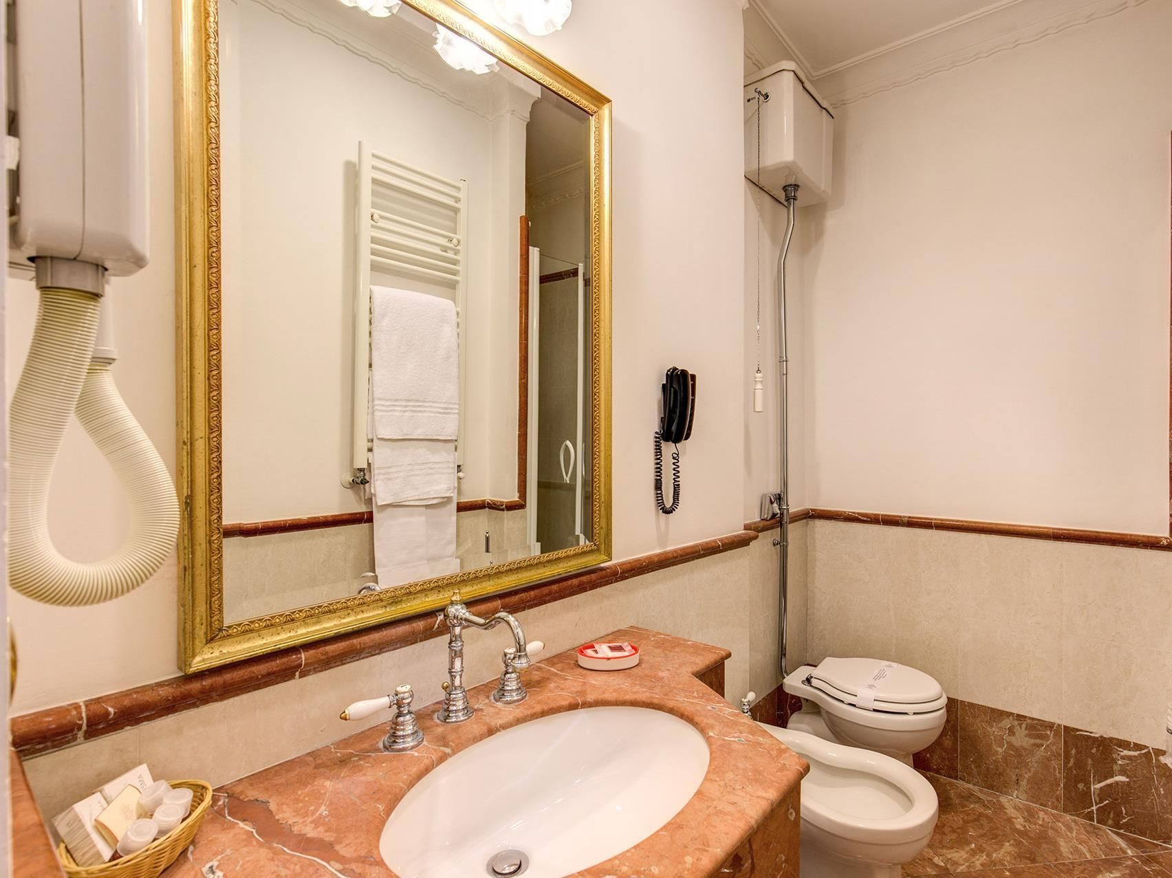 Hotel La Lumiere di Piazza di Spagna Superior Double Room 3