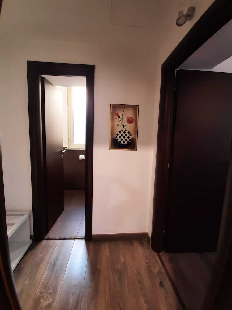 undefined Laterani DFM 7