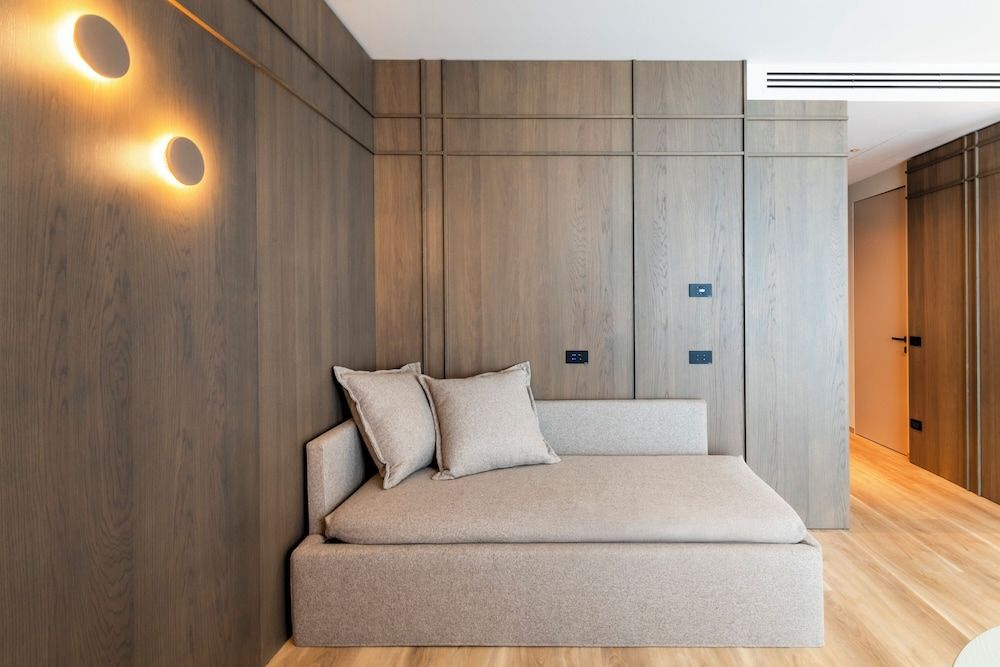 International Hotel & Suite Deluxe Suite, Hot Tub 21