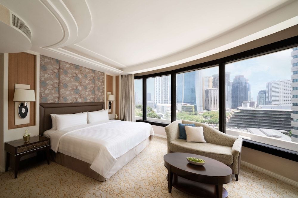 undefined Edsa Shangri-La, Manila 2