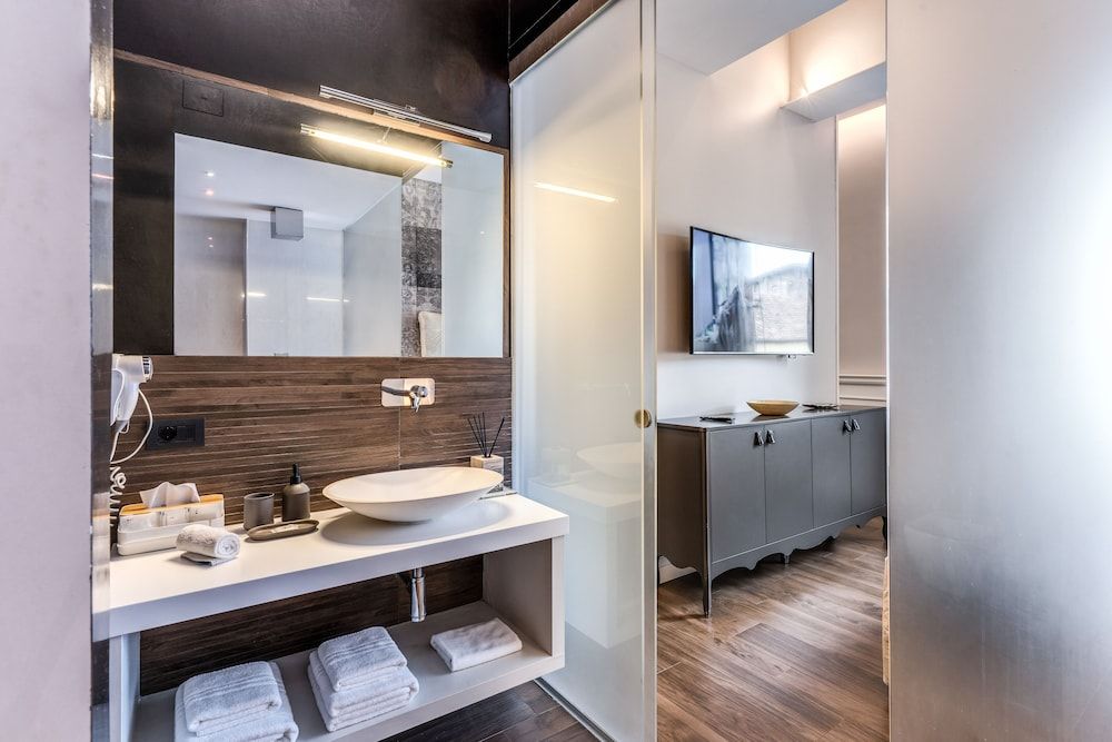 DC Collection Spagna Junior Suite 8