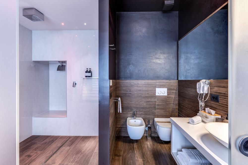 DC Collection Spagna Junior Suite 7