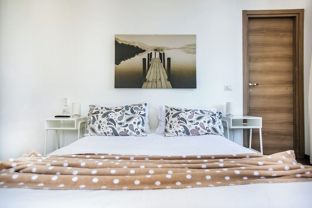 Panoramic Room, Private Bathroom, Lake View