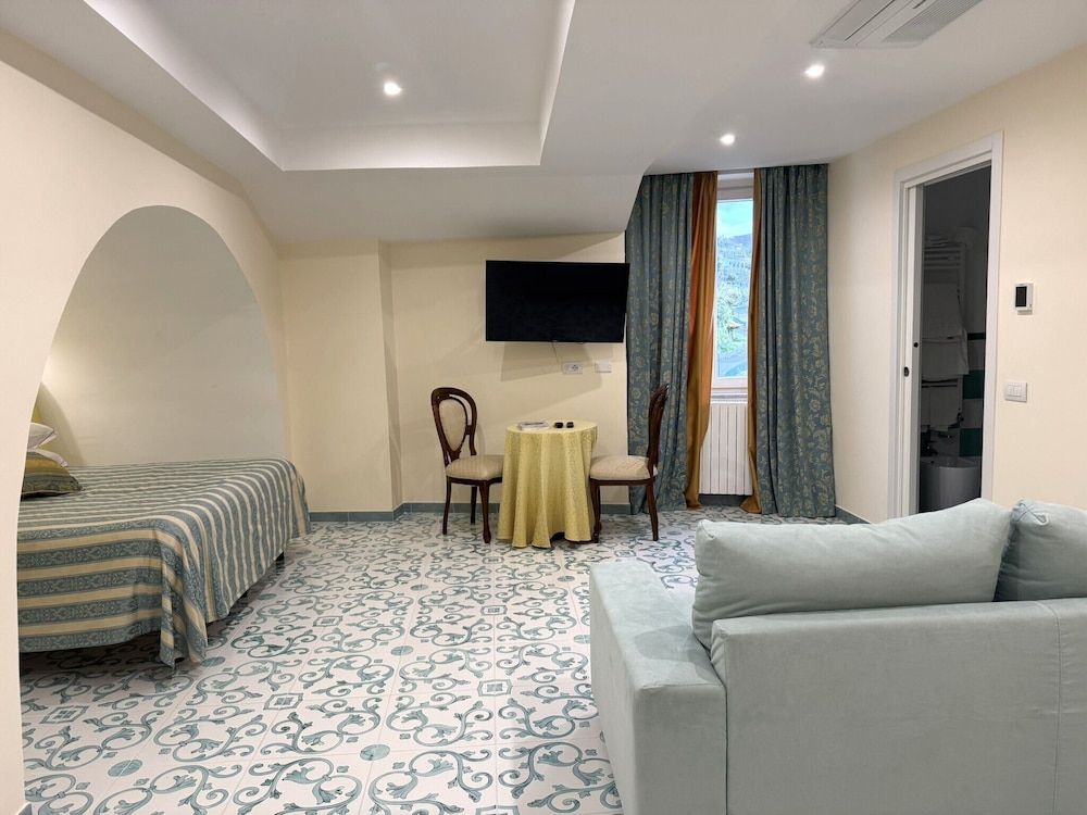 Hotel Bonadies Deluxe Room, 1 Double Bed 11