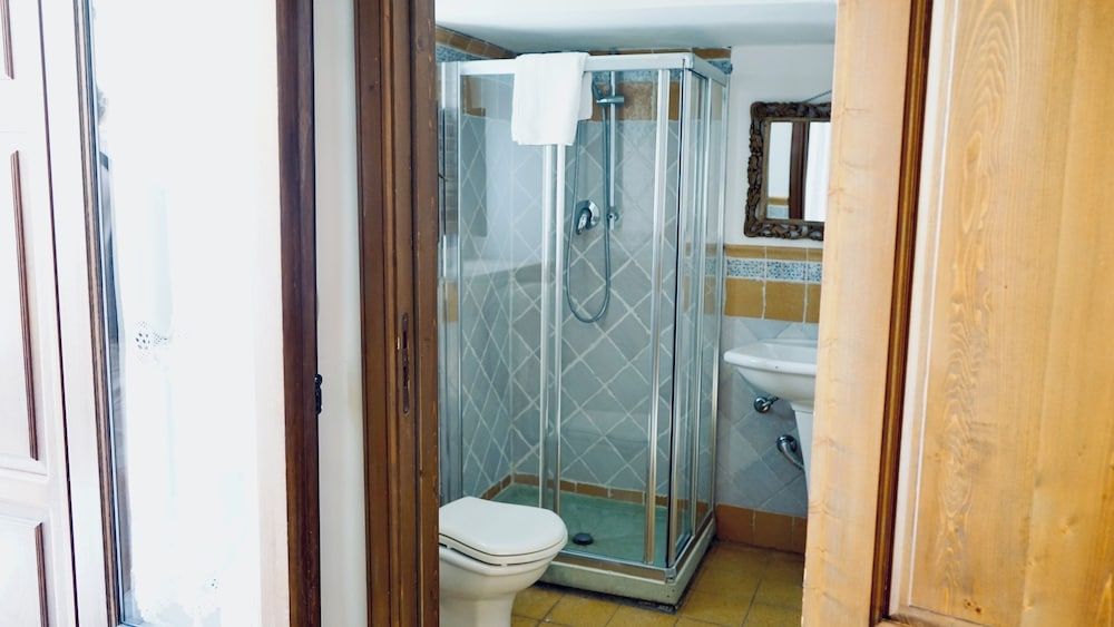 Antica Dimora San Girolamo Triple Room 5