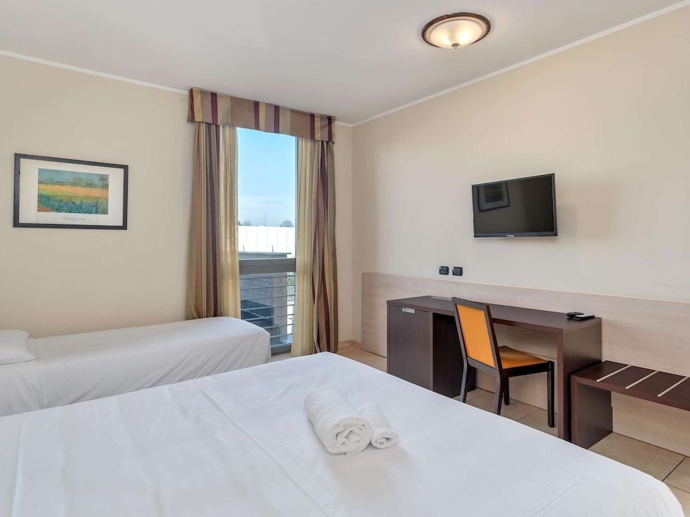 B&B Hotel Settimo Torinese Standard Triple Room, Non Smoking 3