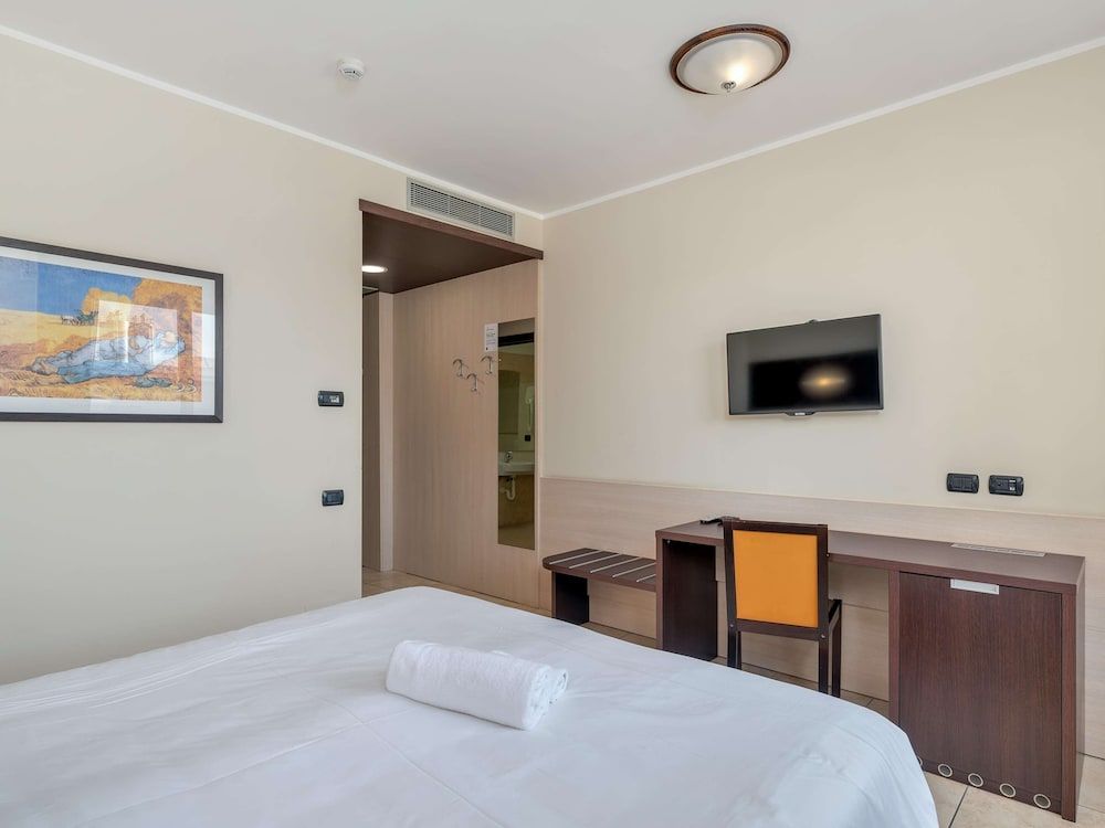 B&B Hotel Settimo Torinese Standard Double Room, Non Smoking 4