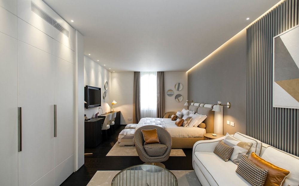 Superior Suite