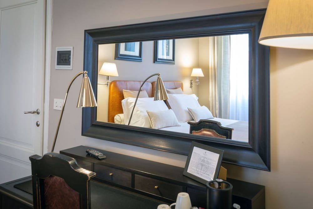 Villino Fiorentino Superior Double Room 4