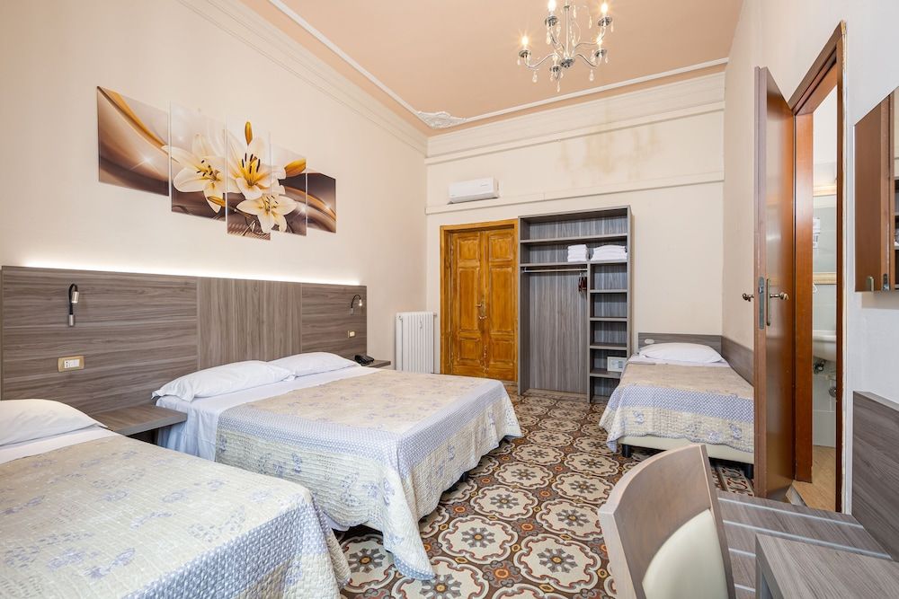 undefined Astrid Hotel 8