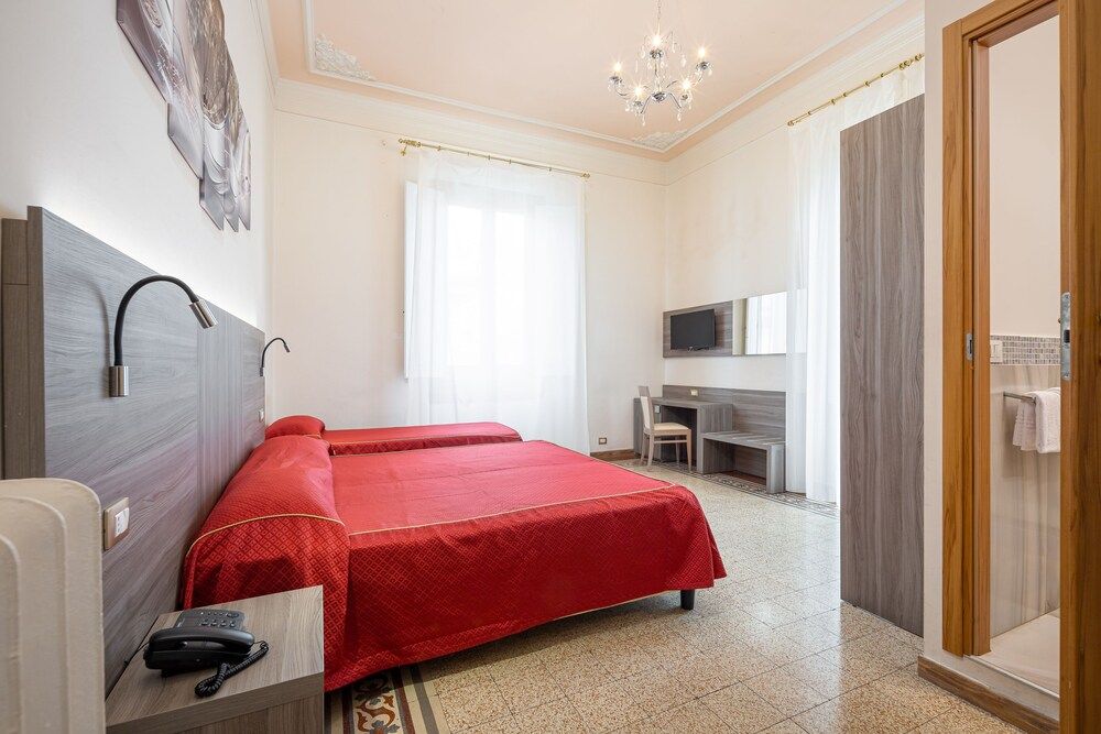 undefined Astrid Hotel 7