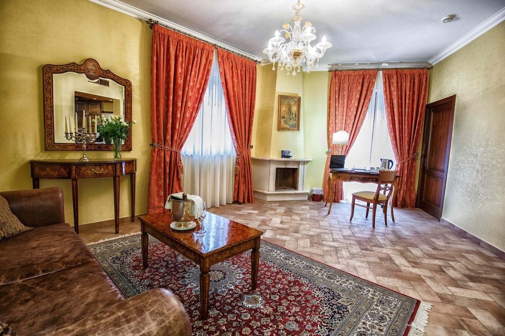 Grand Hotel Vigna Nocelli Deluxe Suite, 1 Bedroom 5