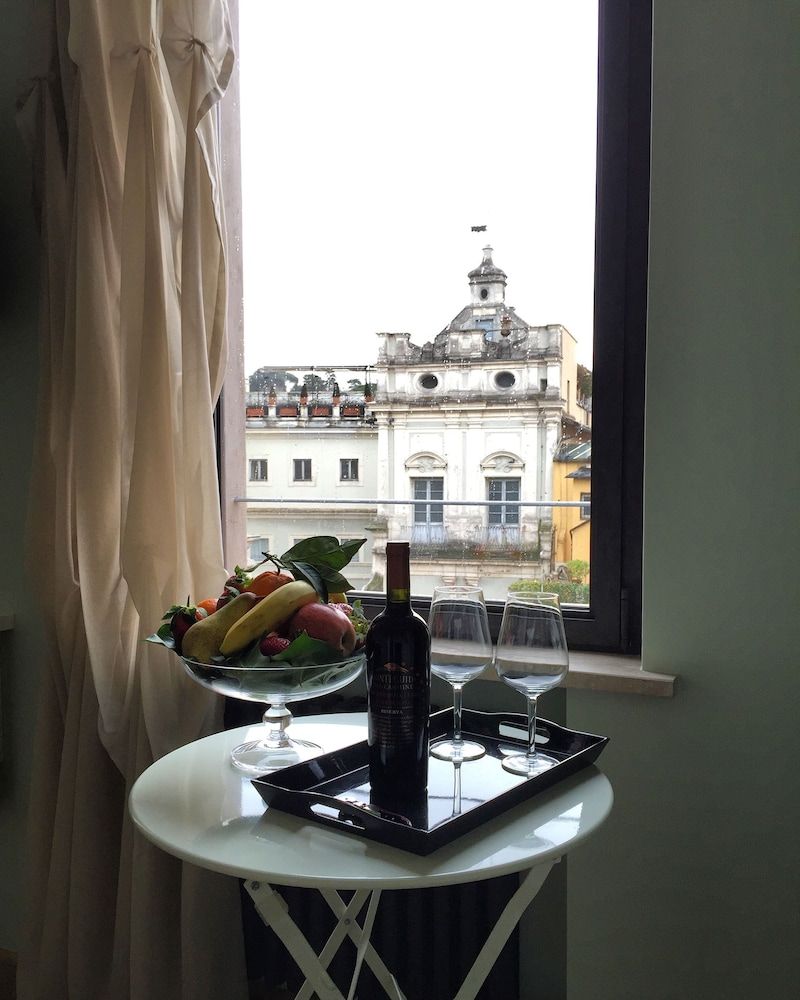 Rarity Suites Deluxe Double Room, 1 King Bed, City View 12