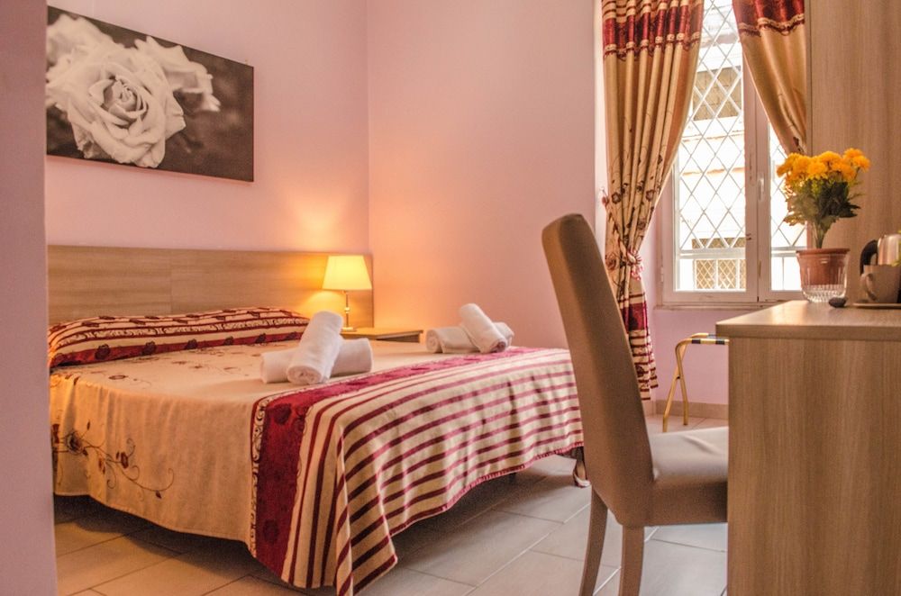 Roma Castle Termini Standard Double or Twin Room 11