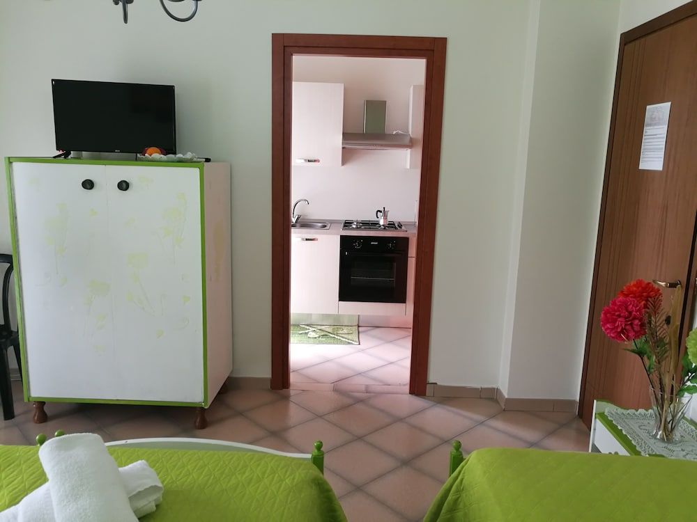 AreA DomuS Comfort Quadruple Room, Multiple Beds, Private Bathroom, Mountainside 9