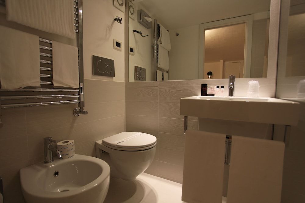 LHP Suite Piazza del Popolo Classic Apartment (via Angelo Brunetti 24) 11