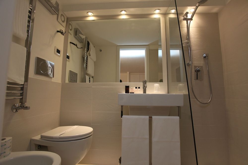 LHP Suite Piazza del Popolo Classic Apartment (via Angelo Brunetti 24) 9