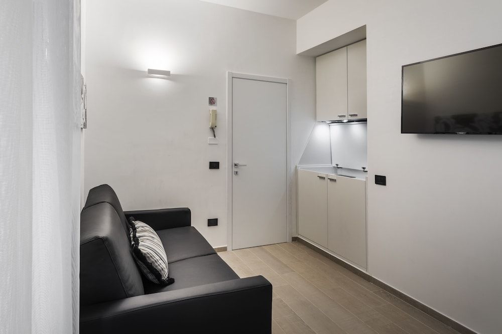 LHP Suite Piazza del Popolo Classic Condo (passeggiata di Ripetta 25) 4