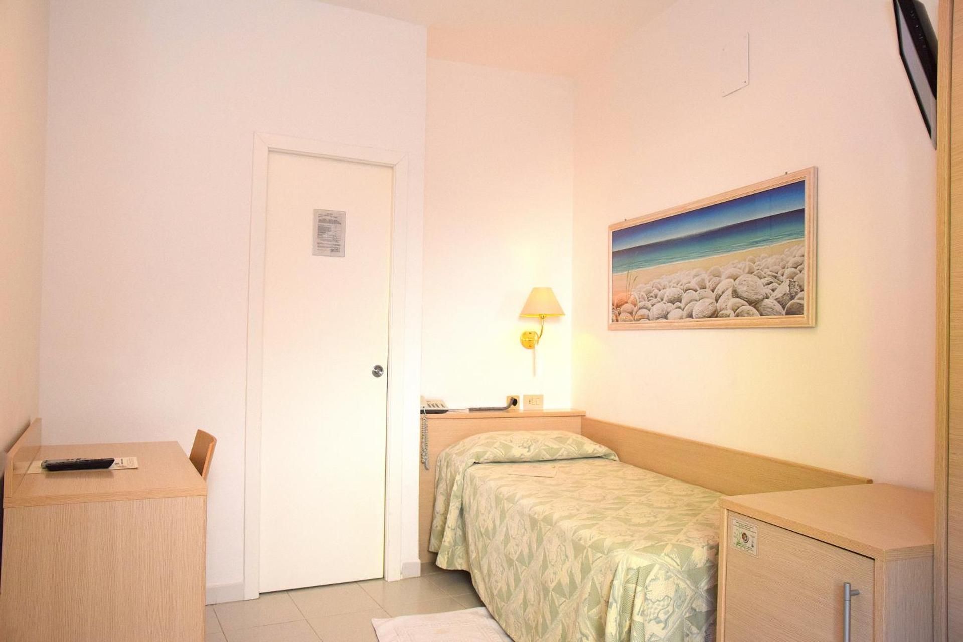 Economy Single Room