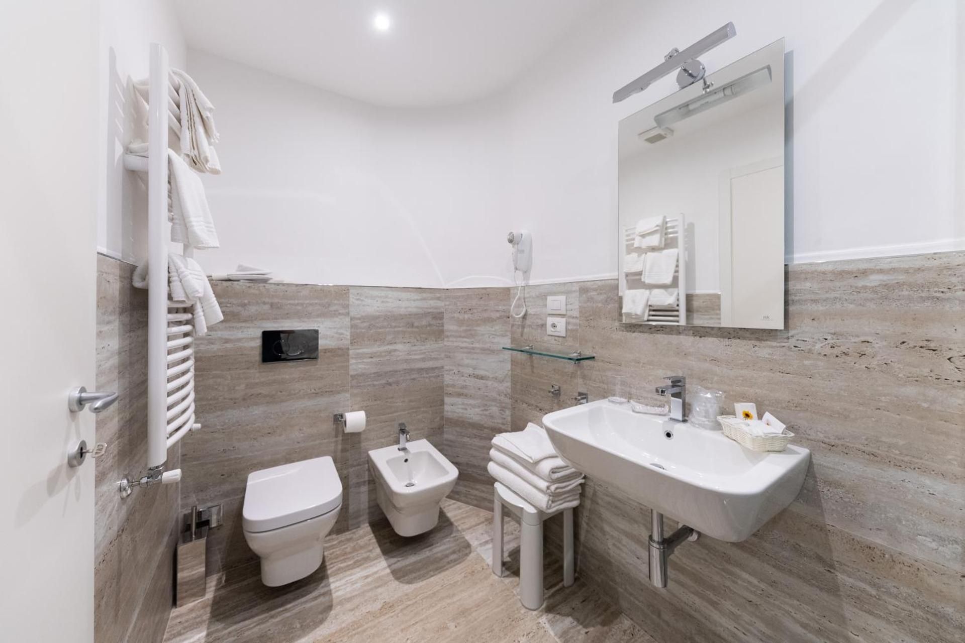 undefined Hotel Miramare 8