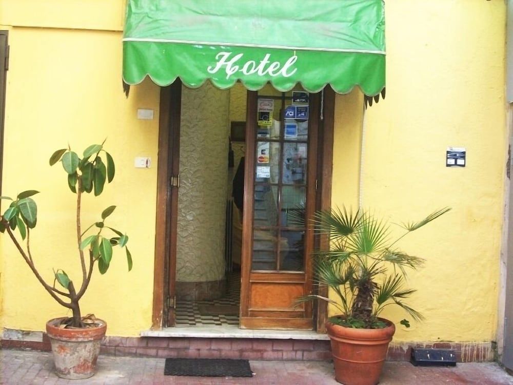 undefined Hotel Casanova 3