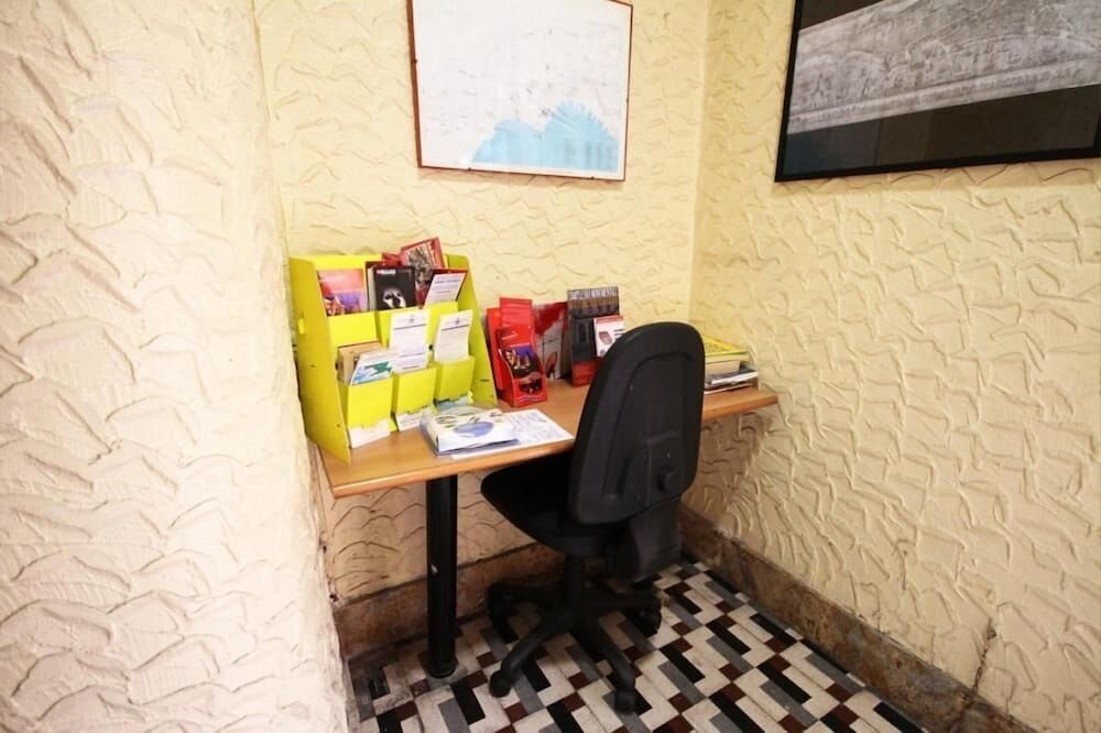 undefined Hotel Casanova 6