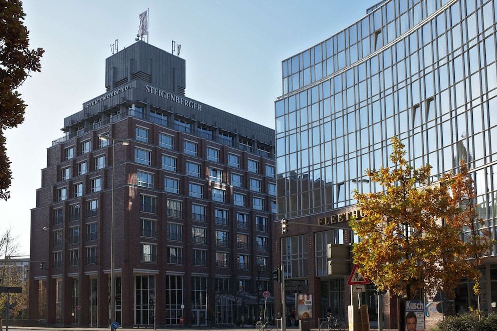 undefined Steigenberger Hotel Hamburg 4