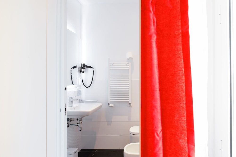 Vatican Grand Suite Deluxe Double Room 9