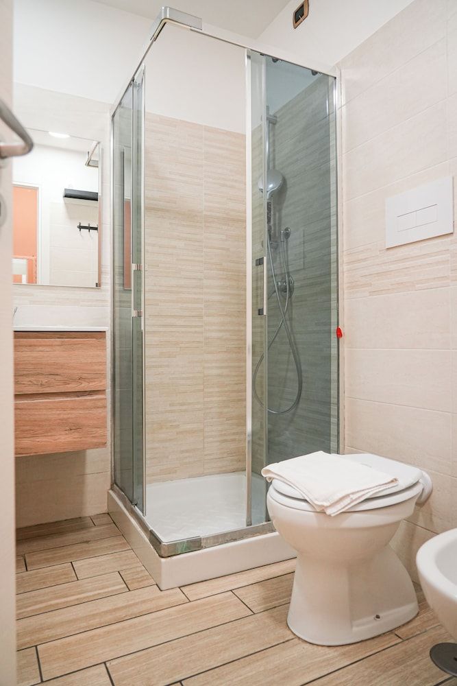 B&B Metropolitan Standard Double Room 5