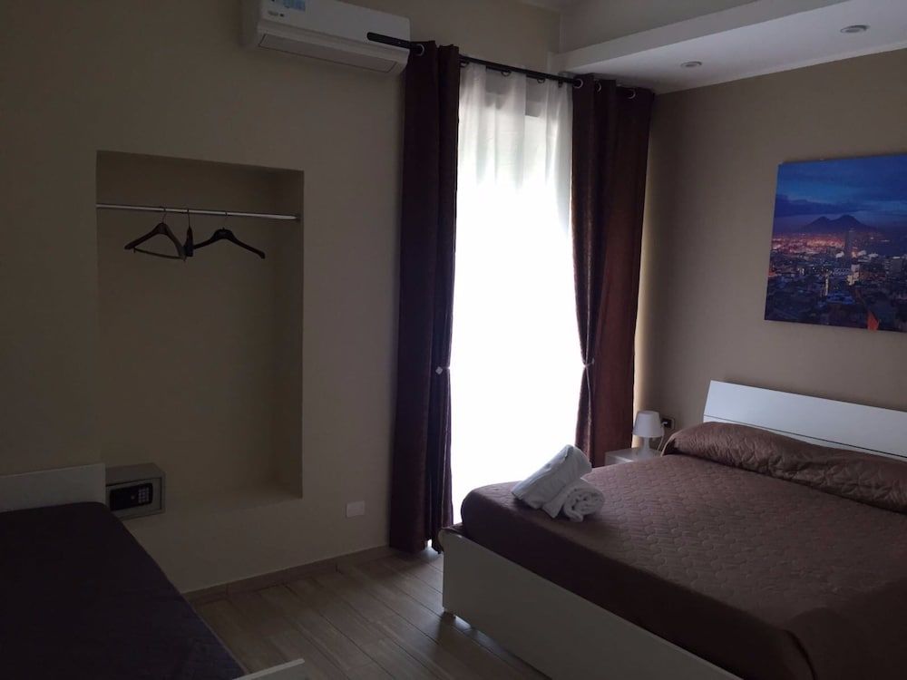 undefined B&B Metropolitan 2