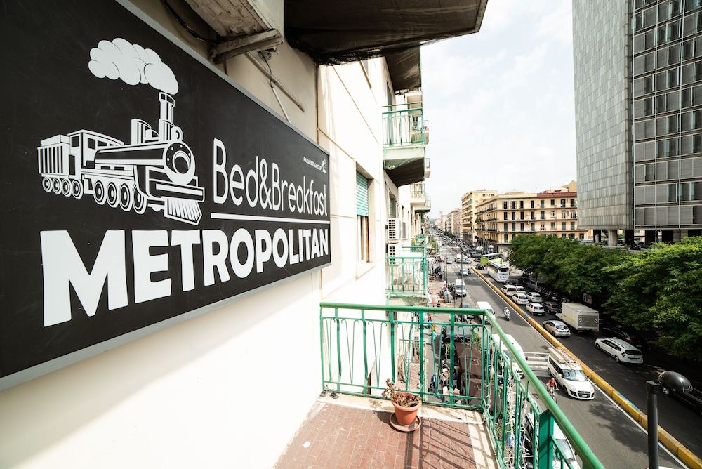 undefined B&B Metropolitan 6