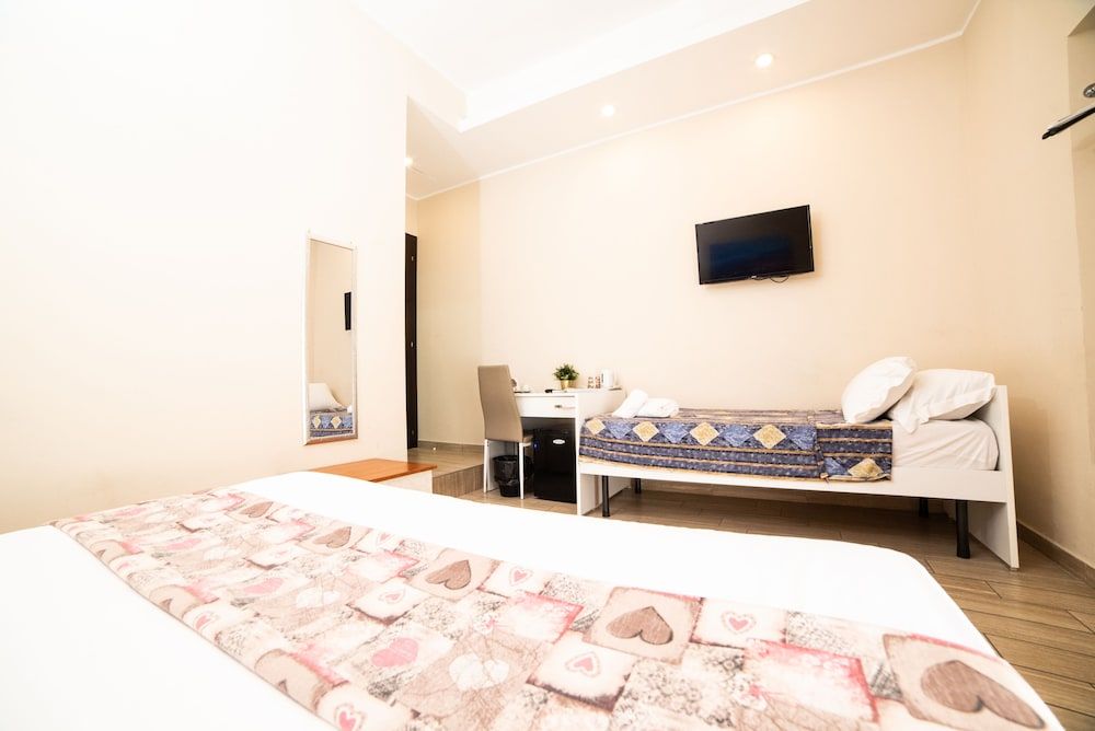 undefined B&B Metropolitan 9