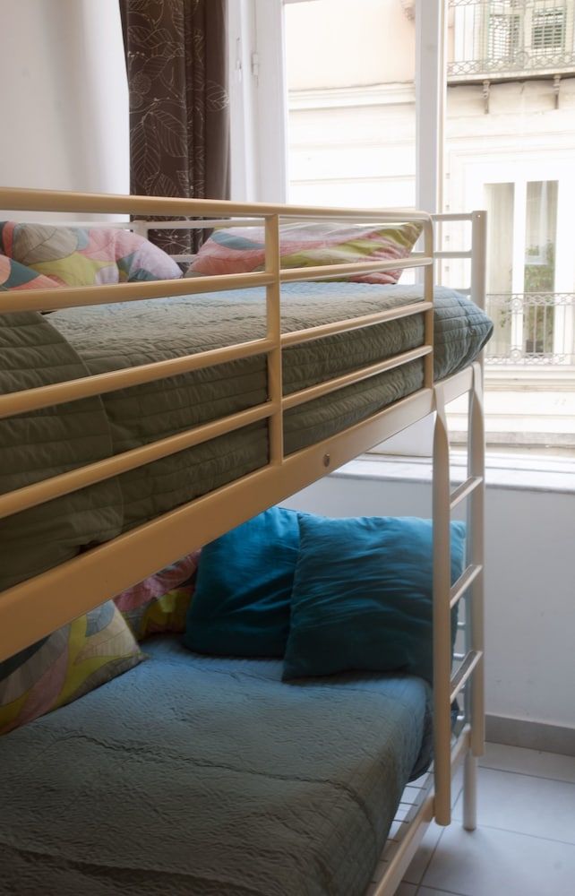 undefined BeHouse Naples Room and Breakfast 7