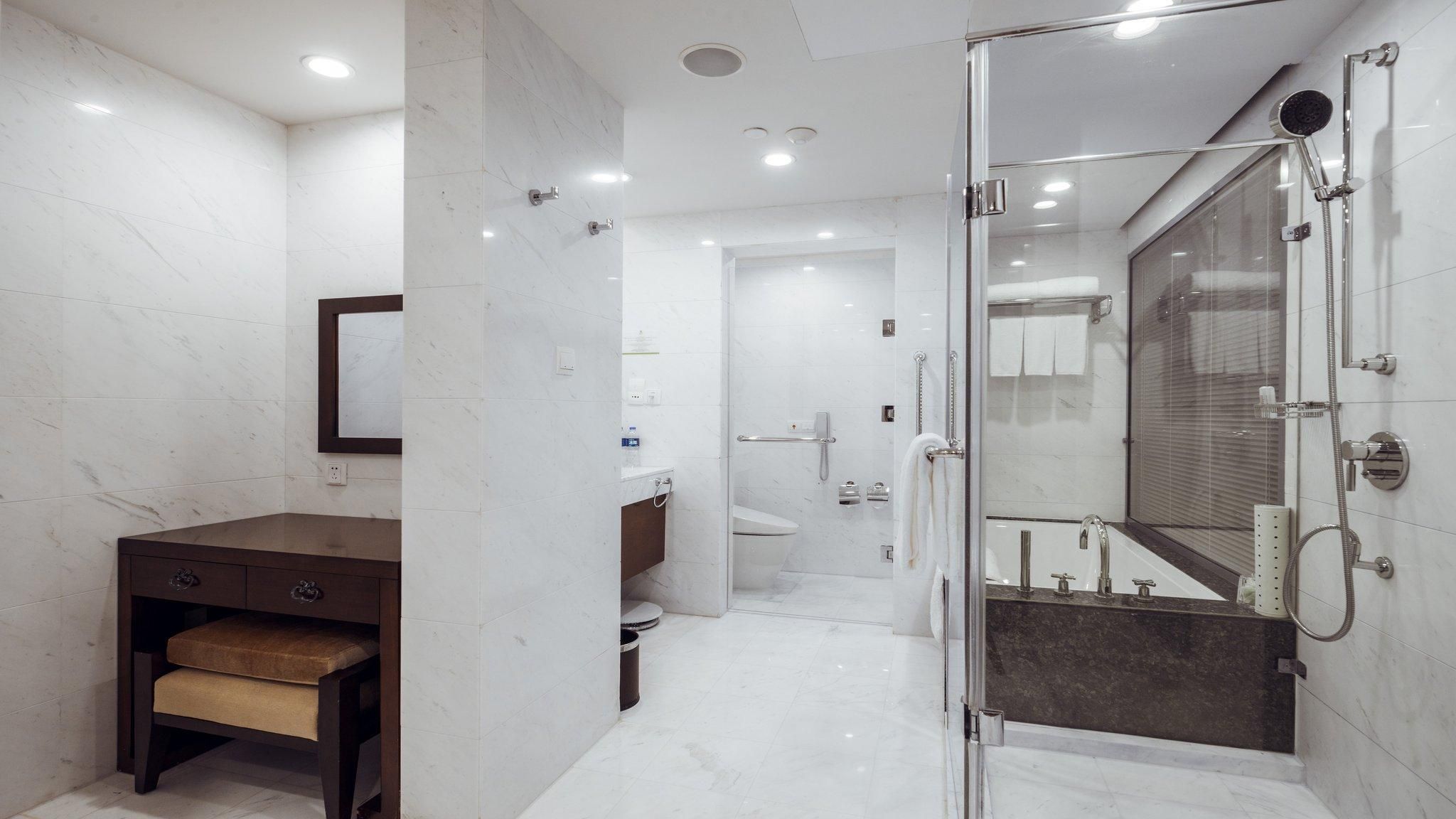2 King 2 Bedroom Suite