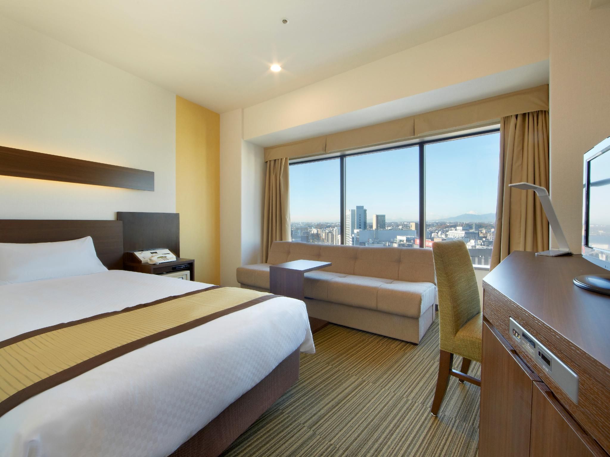 10th-17th Floor Moderate Single Room for 1 Adult - Non-Smoking