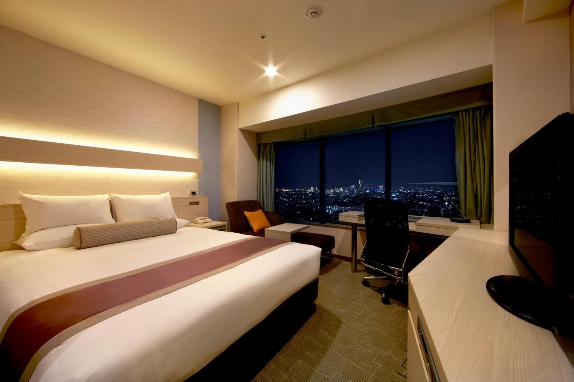 [Upgraded] High Floor - Sky-View Double Room (36th - 37th  Floor) - Non Smoking