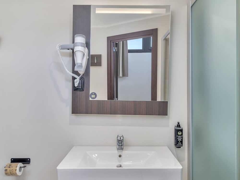 B&B Hotel Como Camerlata Double Room, Non Smoking 4